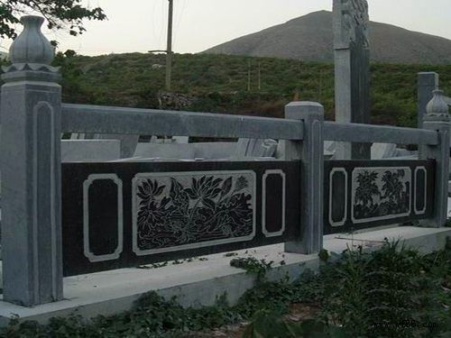 青石石栏杆